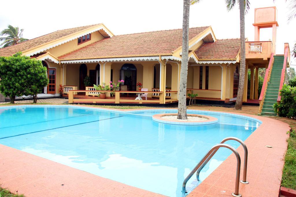 Villa Sea Breeze Kepungoda Exterior foto